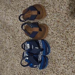 Baby Boys Size 3/4 Sandals Reef and Tommy Bahama Flip-flop with Strap